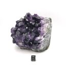 Amethyst, stehendes Stück roh, Uruguay