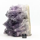 Amethyst aus Uruguay stehendes Stück roh