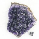 Amethyst aus Uruguay liegendes Stück roh