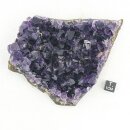 Amethyst aus Uruguay liegendes Stück roh